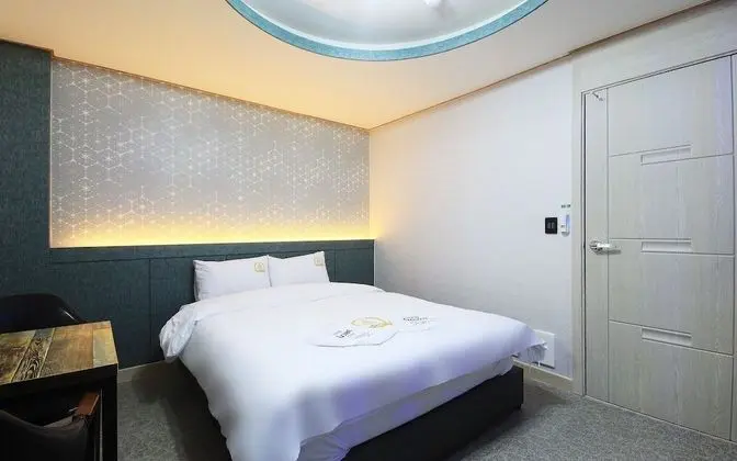 Gwangju Songjeong Station Spede