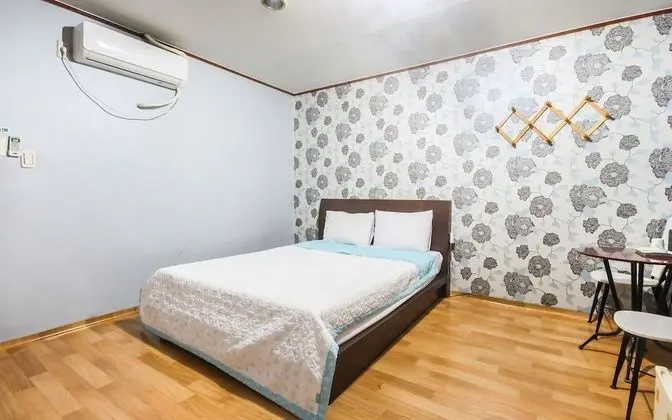 Gwangju Wolsan-dong Royal