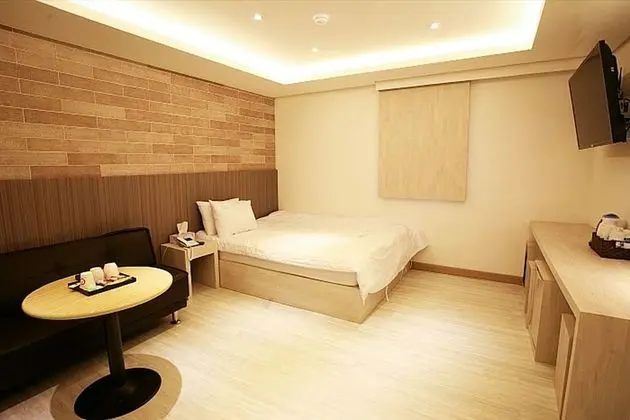 Gwangmyeong Sum