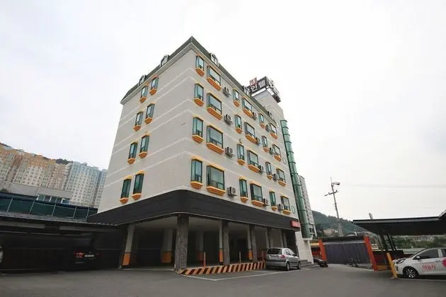 Gwangyang J Self Check-in Motel