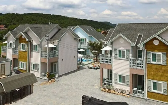 Gyeongju Carpe Diem Bed and Breakfast