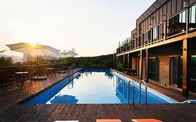 Gyeongju Hay Day House Pension