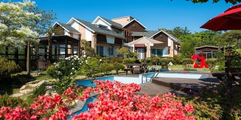 Gyeongju Orsay Pension