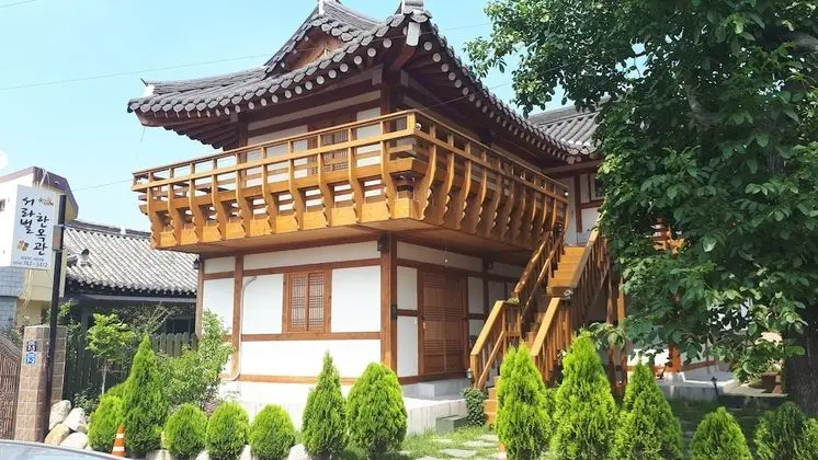 Gyeongju Seorabeol Hanok