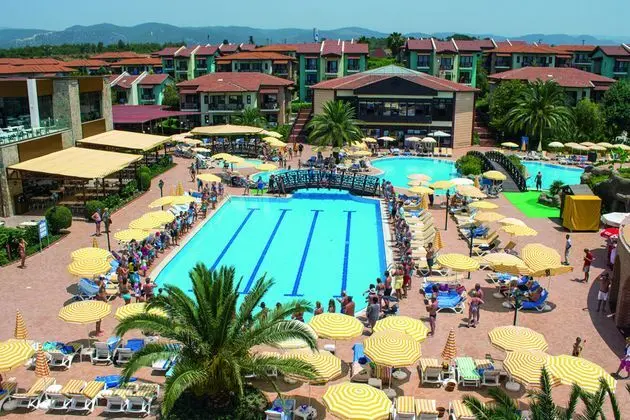 Gypsophila Holiday Village - 9