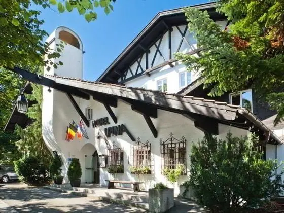 H+ Hotel Alpina Garmisch Partenkirchen - Genel