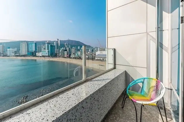 H Avenue Gwangalli Beach