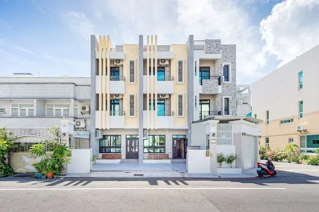 H& Choco style inn