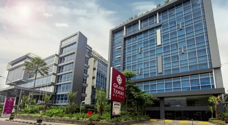 H Clarity Cihampelas Bandung