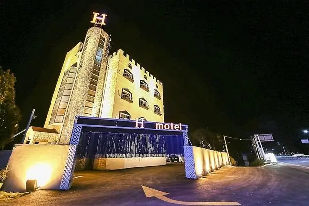 H motel