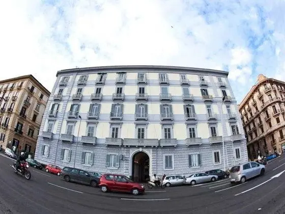 H Rooms Boutique Hotel