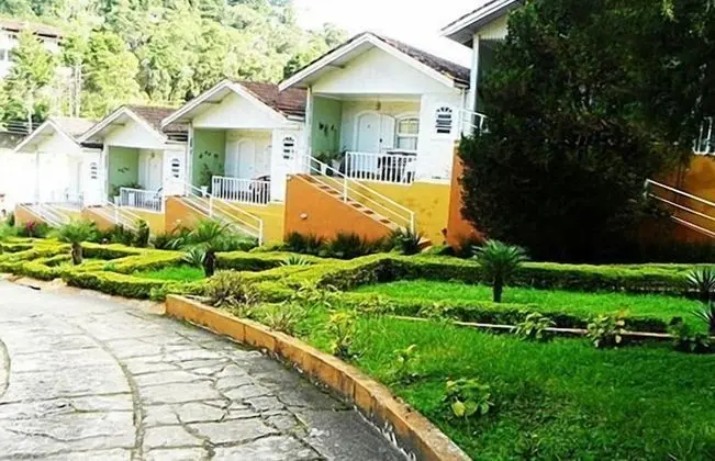 Hotel H Santo Antonio do Pinhal - Dış Mekan