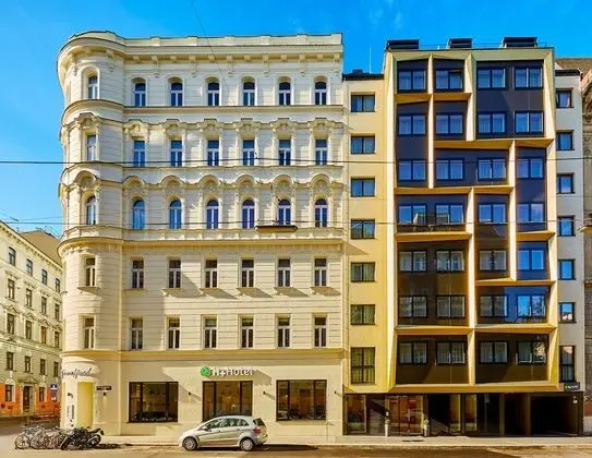H+ Hotel Wien - Dış Mekan