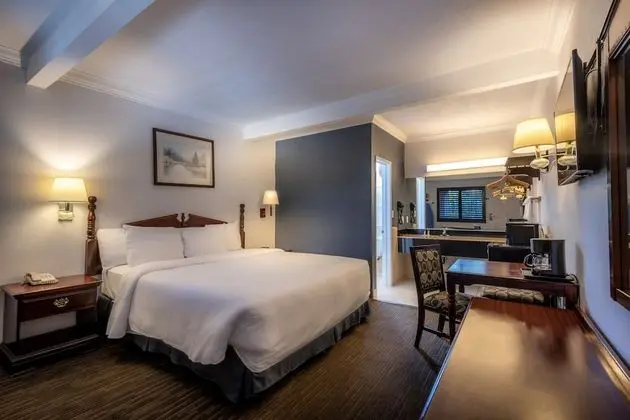 Hotel H-Wood - Öne Çıkan Resim