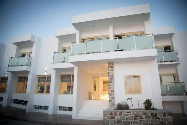 H Hotel Zephyros