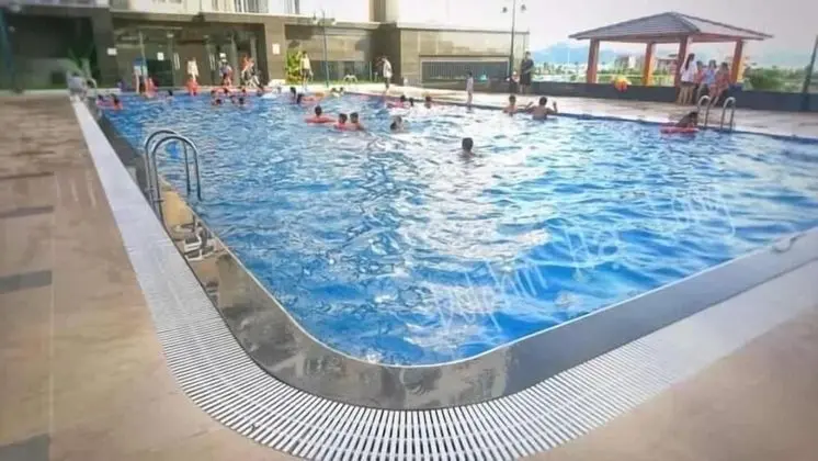 Ha Long Pearl Apartment - Havuz
