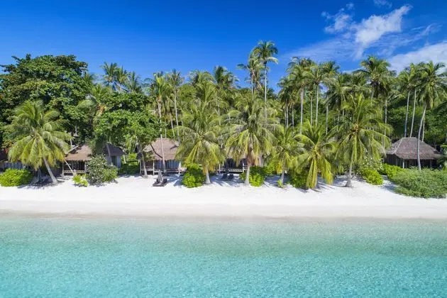 Haadtien Beach Resort - 1