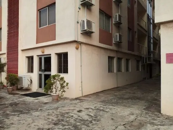 The Habitat Suites & Apartments Annex - Dış Mekan