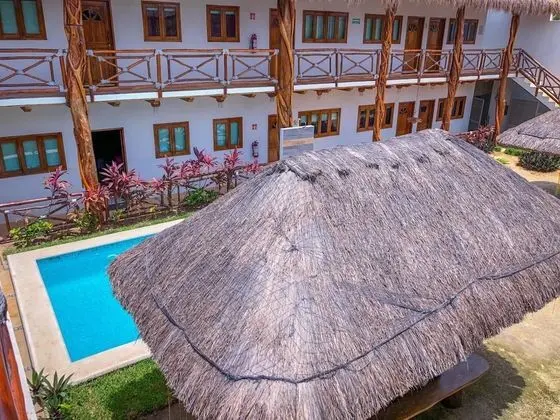 Hotel Hacienda Dos Ojos - Havuz