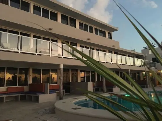 Hacienda Morelos Beach Front Hotel - Dış Mekan