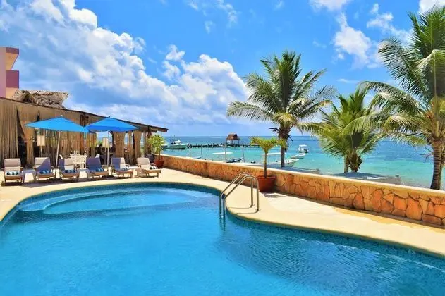 Hacienda Morelos Beach Front Hotel - Havuz