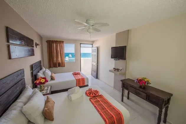 Hacienda Morelos Beach Front Hotel - Oda