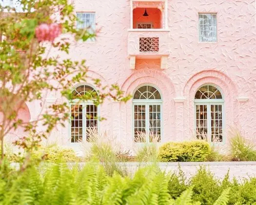 The Hacienda - Dış Mekan
