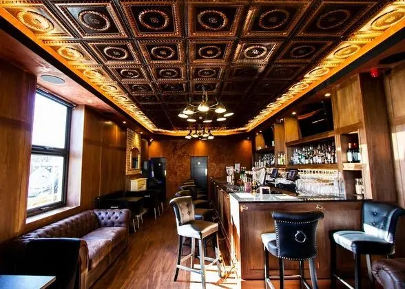 The Hadley Hotel - Öne Çıkan Resim