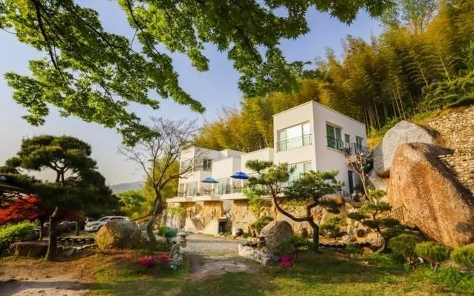 Hadong Mulkkot Gardens Pension - Öne Çıkan Resim