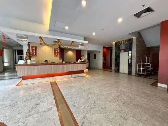 Hadyai Golden Crown Hotel - Dış Mekan