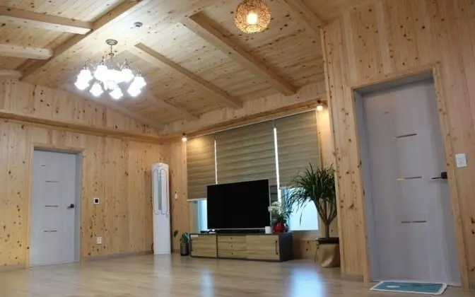 Haenam Ttangkkeunmaeul Hwigelri Pension