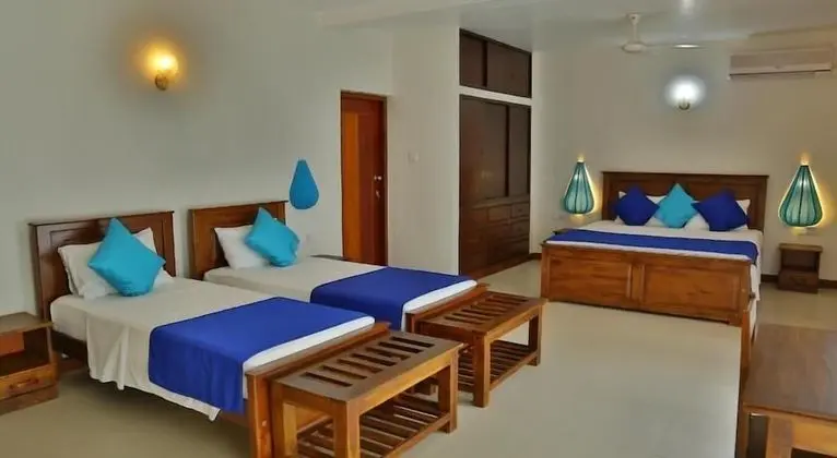 Haggai - Tourist Bangalow