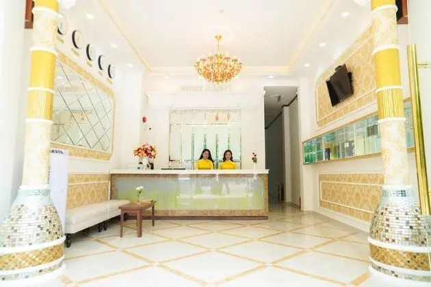 Hai Van Luxury Hotel - Lobi