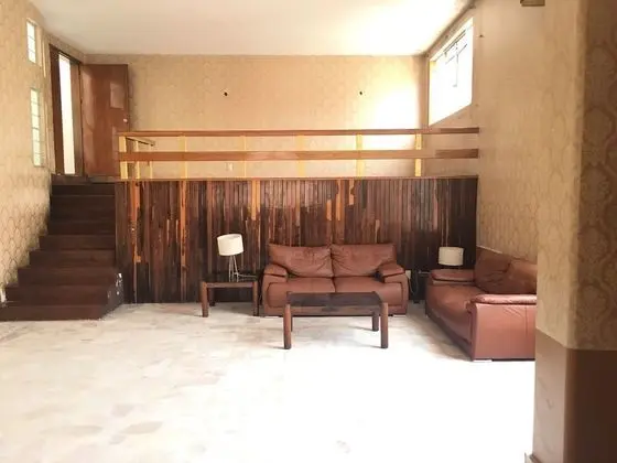 Hakal Housing Hostel Guadalajara - Lobi