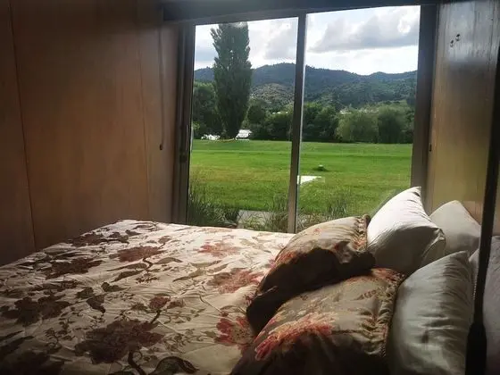 Hakarimata Lodge - Absolute Riverside - Oda