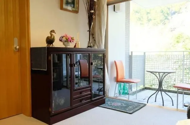 Hakonechou Yumoto Condominium Sakura HS1 - İç Mekan