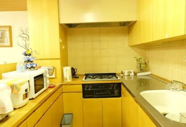Hakonechou Yumoto Condominium Sakura HS1 - Mutfak