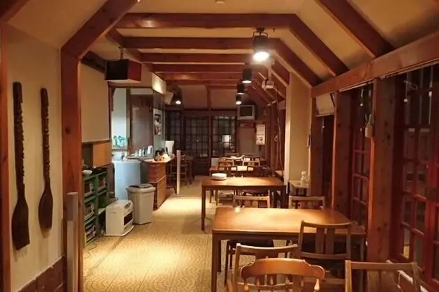 Hakuba Cortina Backpackers - Hostel - Kahvaltı