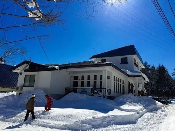 Hakuba Landmark Iwatake Lodge - Dış Mekan