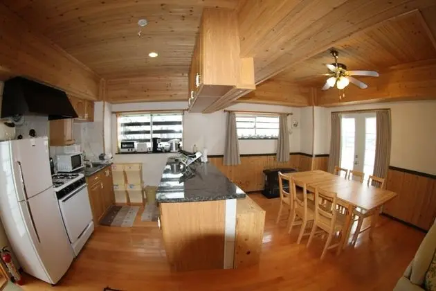 Hakuba Powder Cottages - Mutfak