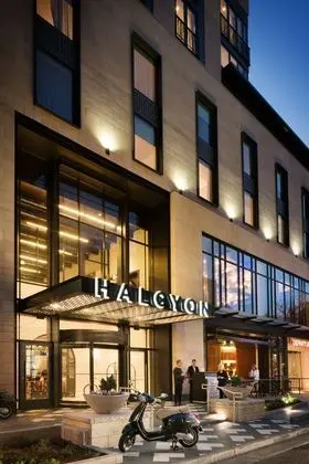 Halcyon - Dış Mekan
