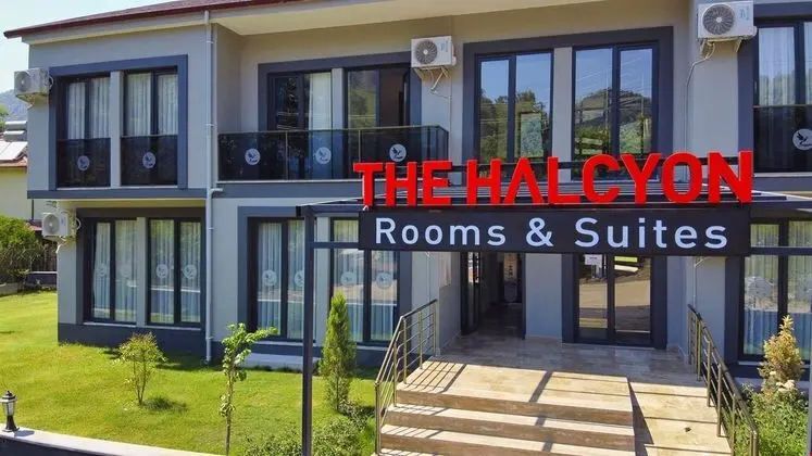 The Halcyon Hotel