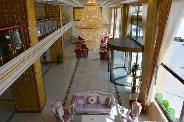 Haldi Hotel Van - Lobi