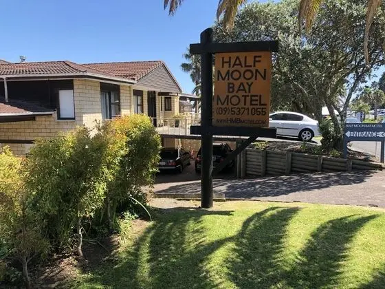 HALF MOON BAY MOTEL
