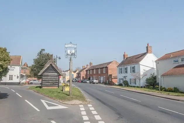 Hall Cottage, Bramfield From Air Manage Suffolk - İç Mekan
