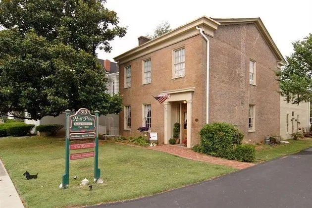Hall Place Bed and Breakfast