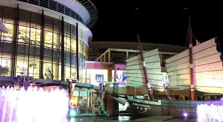 Hallo Patong Hotel & Restaurant - Genel