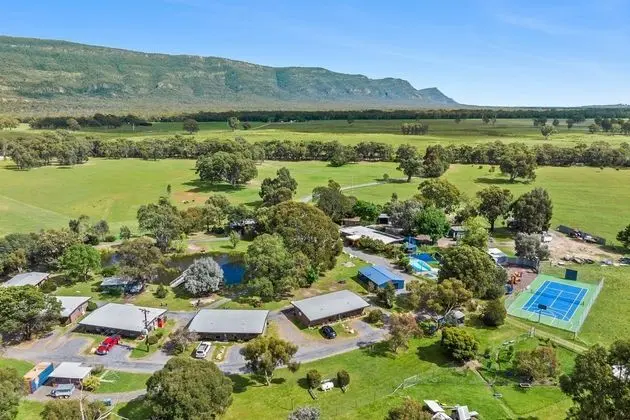 HALLS HAVEN RESORT