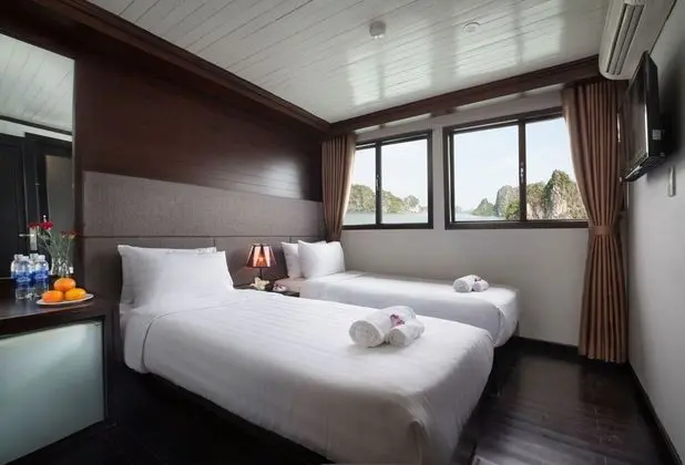 Halong Aclass Stellar Cruise - Oda