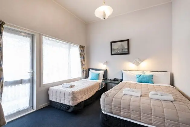 HALSWELL LODGE - Oda
